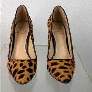 Vince Camuto Leopard Print Natural Cow Hair Block Heels 7M